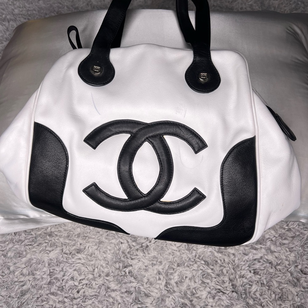 Chanel Marshmallow Tote bag